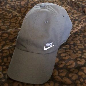 Nike grey hat